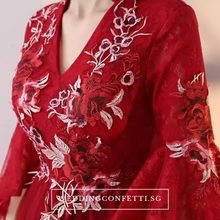 將圖片載入圖庫檢視器，The Kaftan Blue/Red Floral Gown (Available in 2 colours) - WeddingConfetti