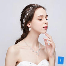 將圖片載入圖庫檢視器，Bridal Diamonte Headpiece / Tiaras - WeddingConfetti