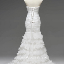 將圖片載入圖庫檢視器，The Carlista White Tube Gown - WeddingConfetti