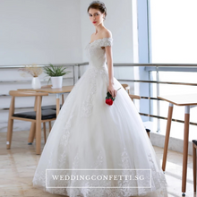 將圖片載入圖庫檢視器，The Anna Wedding Bridal Off Shoulder Gown - WeddingConfetti