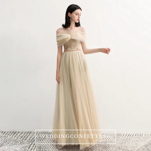 將圖片載入圖庫檢視器，The Raylynn Champagne Tulle Off Shoulder Gown - WeddingConfetti