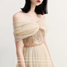將圖片載入圖庫檢視器，The Raylynn Champagne Tulle Off Shoulder Gown - WeddingConfetti