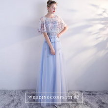 將圖片載入圖庫檢視器，The Pauletta Blue Floral Flare Sleeves Dress - WeddingConfetti