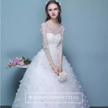 將圖片載入圖庫檢視器，The Patrina Wedding Bridal Long Illusion Sleeves Gown - WeddingConfetti