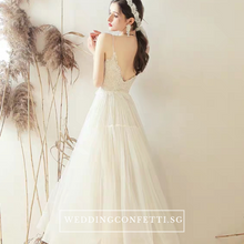 將圖片載入圖庫檢視器，The Reyale Wedding Bridal Sleeveless Dress - WeddingConfetti