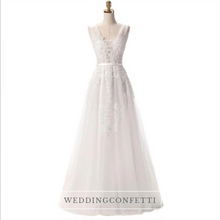 將圖片載入圖庫檢視器，The Serena Tulle Sleeveless Gown (Customisable) - WeddingConfetti