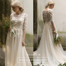 將圖片載入圖庫檢視器，The Flynn Bohemian Wedding Gown - WeddingConfetti