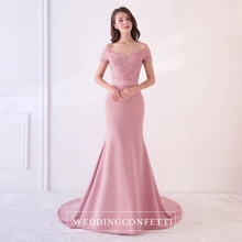 將圖片載入圖庫檢視器，The Fremonte Off Shoulder Gown - WeddingConfetti
