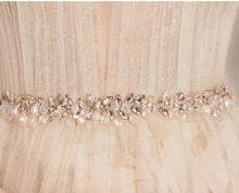 將圖片載入圖庫檢視器，The Penelopia Champagne Halter Gown - WeddingConfetti