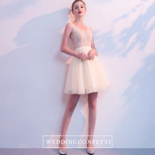 將圖片載入圖庫檢視器，The Sophiare Champagne Glittery Sleeveless Cocktail Dress - WeddingConfetti