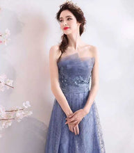 將圖片載入圖庫檢視器，The Yennie Tube Blue Gown - WeddingConfetti