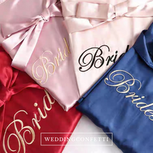 將圖片載入圖庫檢視器，Bridal/Bridesmaid Satin Robe - WeddingConfetti