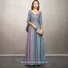 將圖片載入圖庫檢視器，The Cailey Iridescent Long Sleeves Gown (Available in 4 colours) - WeddingConfetti
