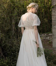 將圖片載入圖庫檢視器，The Alene Bohemian Puff Sleeves Wedding Gown - WeddingConfetti