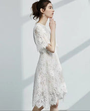 將圖片載入圖庫檢視器，The Azalea Short Sleeve Lace Dress - WeddingConfetti