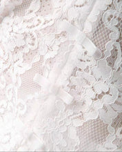 將圖片載入圖庫檢視器，The Azalea Short Sleeve Lace Dress - WeddingConfetti