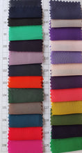 將圖片載入圖庫檢視器，Chiffon Colour Chart - WeddingConfetti