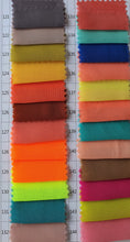 將圖片載入圖庫檢視器，Chiffon Colour Chart - WeddingConfetti