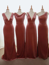 將圖片載入圖庫檢視器，The Roselle Velvet Bridesmaid Collection (4 Different Designs) - WeddingConfetti