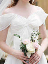將圖片載入圖庫檢視器，Ragnhild 露肩蝴蝶結婚紗