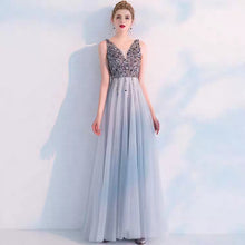 將圖片載入圖庫檢視器，The Sophiela Glittery Sleeveless Grey Sequins Gown (Available in 2 colours) - WeddingConfetti