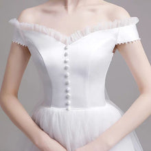 將圖片載入圖庫檢視器，The Alessia Short White Off Shoulder Gown - WeddingConfetti