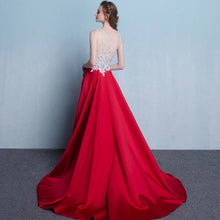將圖片載入圖庫檢視器，The Listel Red White Sleeveless Satin Gown - WeddingConfetti