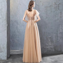 將圖片載入圖庫檢視器，The Charlene Champagne Tulle Gown - WeddingConfetti