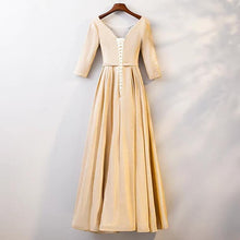 將圖片載入圖庫檢視器，The Cailey Iridescent Long Sleeves Gown (Available in 4 colours) - WeddingConfetti