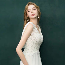 將圖片載入圖庫檢視器，The Renaya Wedding Bridal Sleeveless Gown - WeddingConfetti