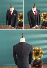 將圖片載入圖庫檢視器，Patrick Groom Men's Navy Blue Suit Jacket, Vest and Pants (3 Piece) - WeddingConfetti