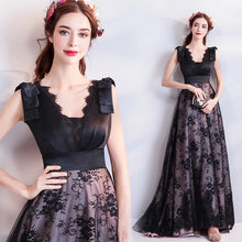 將圖片載入圖庫檢視器，The Helena Sleeveless Black Gown - WeddingConfetti
