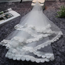 將圖片載入圖庫檢視器，Wedding Bridal Veil - WeddingConfetti