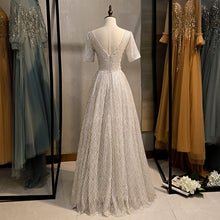 將圖片載入圖庫檢視器，The Katrina Short Sleeve Grey Gown - WeddingConfetti