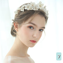 將圖片載入圖庫檢視器，Bridal Diamonte Headpiece / Tiaras (Various Designs) - WeddingConfetti
