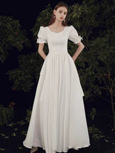 將圖片載入圖庫檢視器，The Penelope Wedding Bridal Short Sleeve Dress - WeddingConfetti