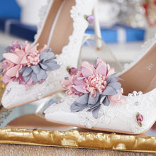 將圖片載入圖庫檢視器，Wedding Bridal Floral Heels - WeddingConfetti