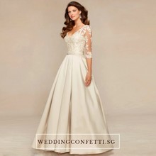 將圖片載入圖庫檢視器，The Dandelion Long Lace Sleeves Dress / Gown - WeddingConfetti