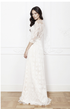 將圖片載入圖庫檢視器，The Rona Bohemian Long Sleeve Gown - WeddingConfetti