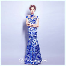 將圖片載入圖庫檢視器，The Oriana Blue White Mandarin Collar Cheongsam Dress - WeddingConfetti