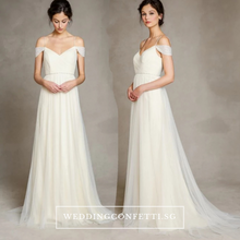 將圖片載入圖庫檢視器，The Quintessa Tulle Off Shoulder Dress - WeddingConfetti