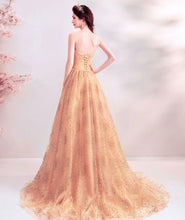 將圖片載入圖庫檢視器，The Marlowe Champagne Tube Gown - WeddingConfetti