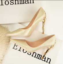 將圖片載入圖庫檢視器，The Ylang Ylang Wedding Bridal Heels (Available in 5 colours) - WeddingConfetti