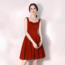 將圖片載入圖庫檢視器，The Heather Sleeveless Dress (Available in 2 Colours) - WeddingConfetti