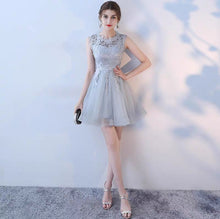 將圖片載入圖庫檢視器，The Louise Short Sleeveless Gown (Available in 5 Colours) - WeddingConfetti