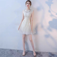 將圖片載入圖庫檢視器，The Louise Short Sleeveless Gown (Available in 5 Colours) - WeddingConfetti