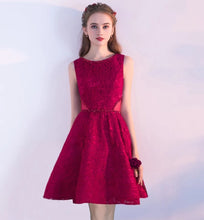 將圖片載入圖庫檢視器，The Eugenia Red / Grey Sleeveless Cocktail Dress - WeddingConfetti