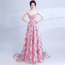 將圖片載入圖庫檢視器，The Rayne Bridal Floral Maxi Wedding Dress Gown - WeddingConfetti