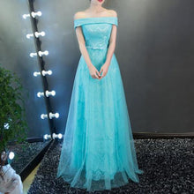 將圖片載入圖庫檢視器，The Layla Long Off Shoulder Evening Gown - WeddingConfetti