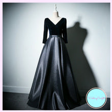 將圖片載入圖庫檢視器，The Yolanda Royal Long Sleeves Dress (Available in 3 colours) - WeddingConfetti